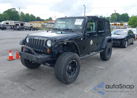 2010 Jeep Wrangler Unlimited Sport z USA, uszkodzony, nr VIN 1J4BA3H19AL187074